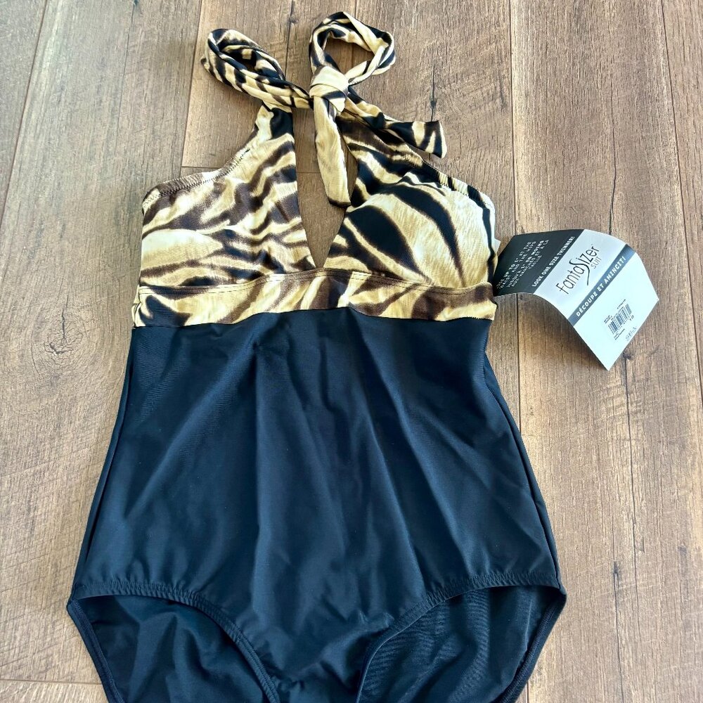 NWT $110 Womens One Piece Bathing Suit Swim FantaSizer Size 10 Thinning Halter